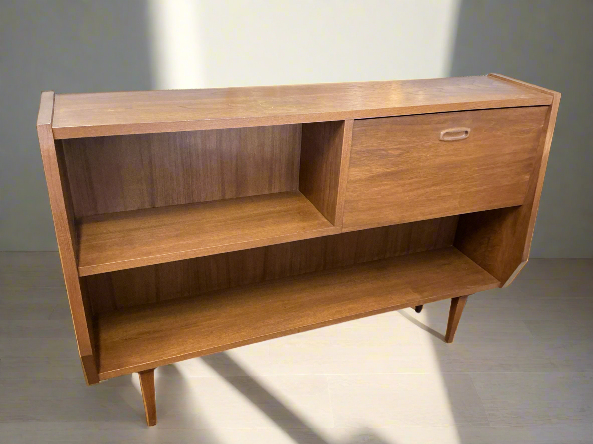 Mid-Century Modern Vintage Solid Teak Wooden Sideboard Industry Vintage