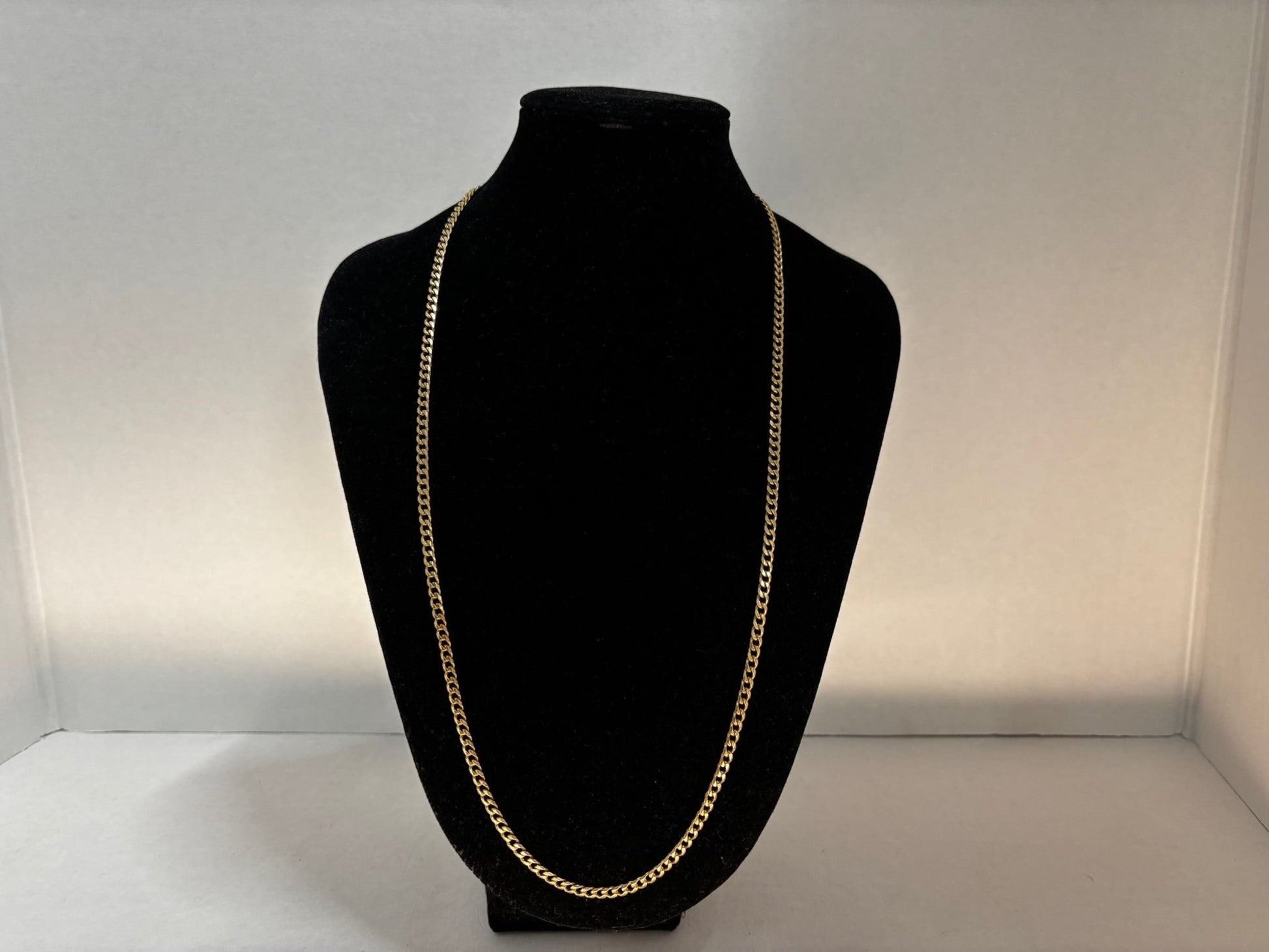 9ct Gold Link Necklace - Industry Vintage