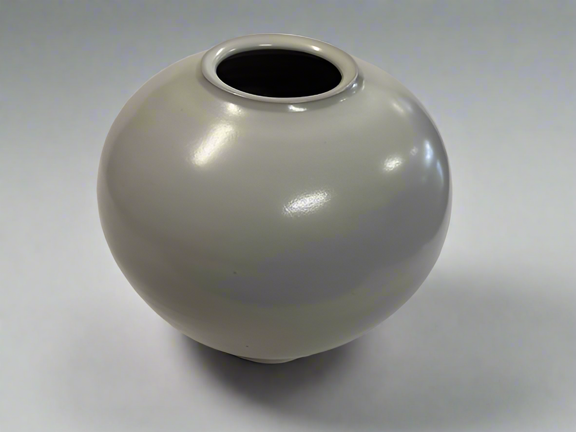 Barry Hockenhull Moon Jar