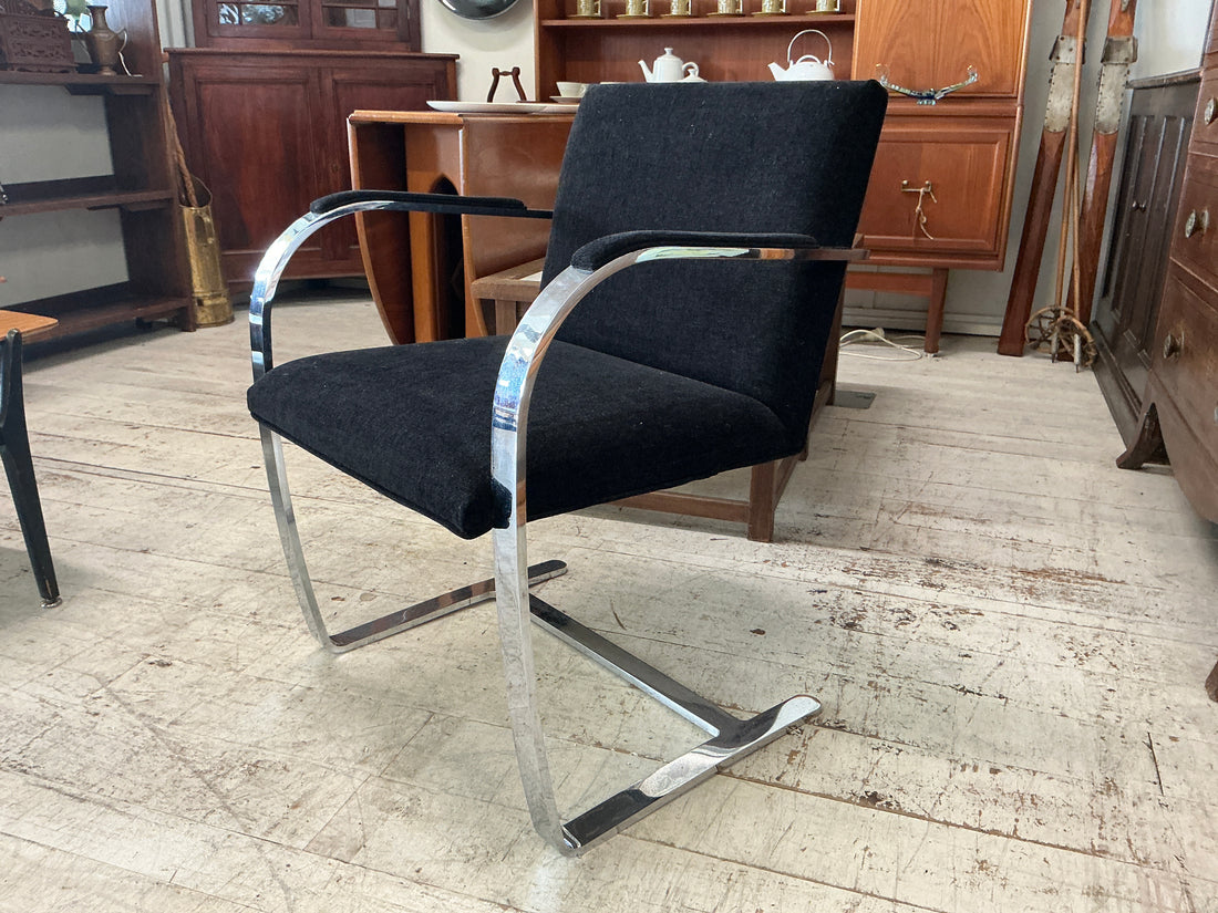 Modernist Brno Chair by Ludwig Mies Van Der Rohe Brno 1920s Ludwig Mies Van Der Rohe