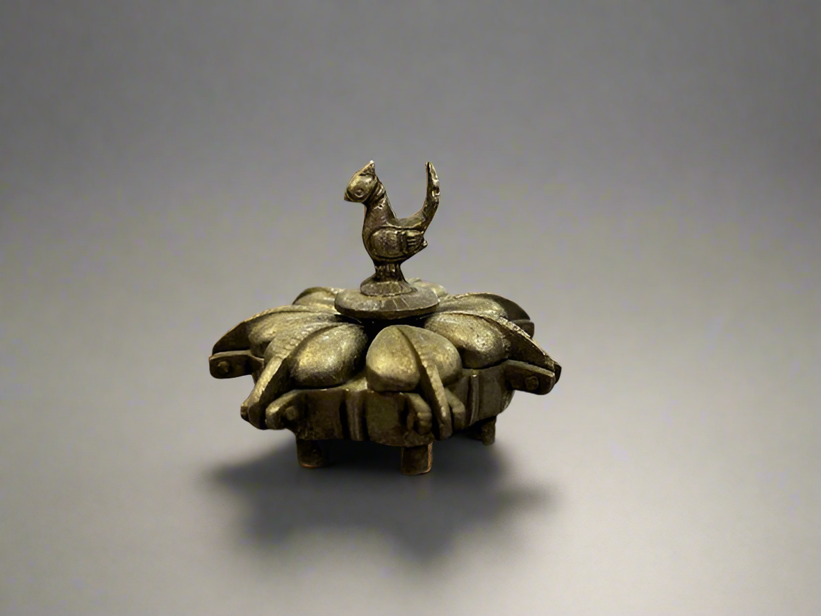 Antique Brass/Bronze Kum Kum box