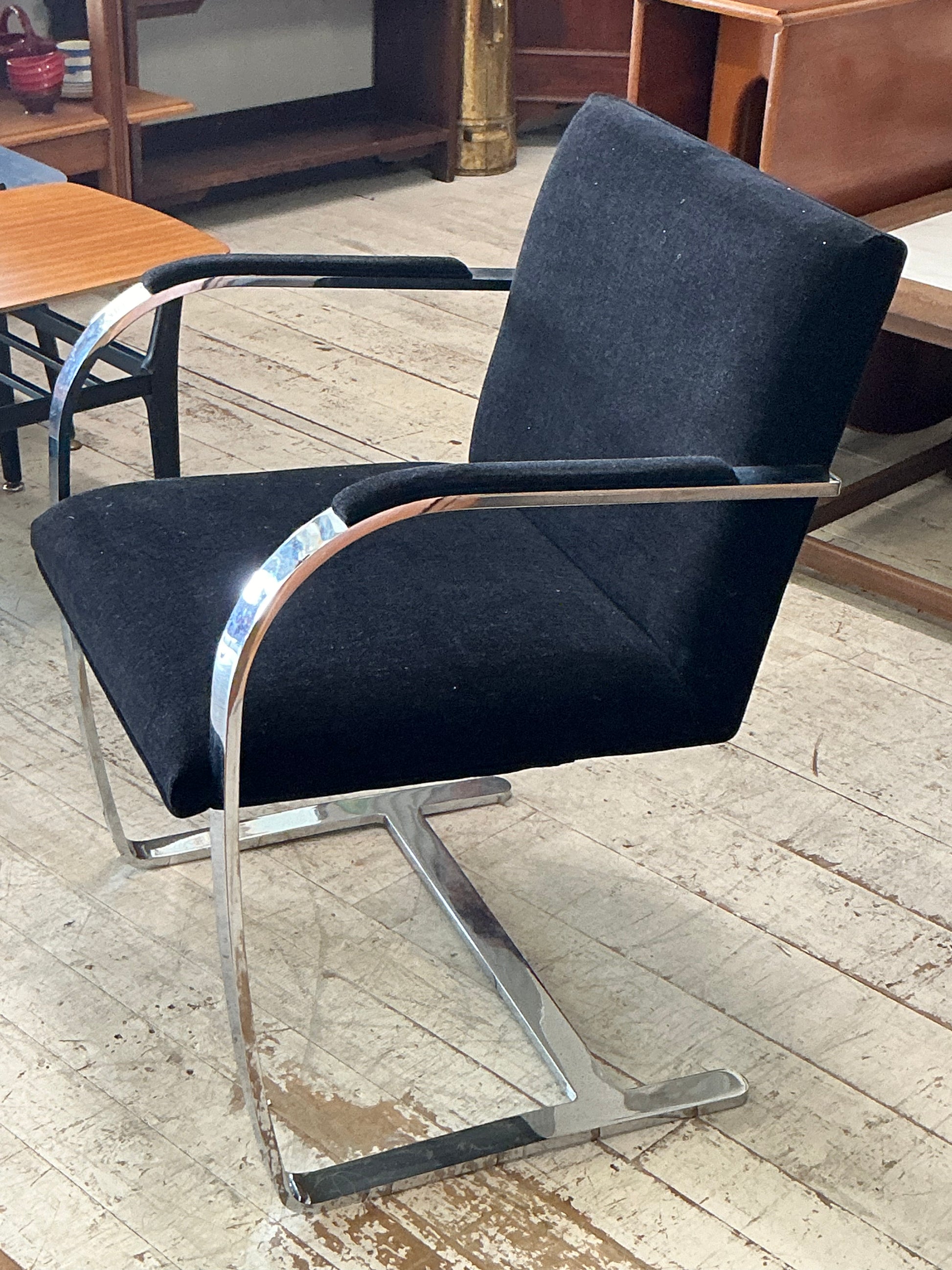 Modernist Brno Chair by Ludwig Mies Van Der Rohe Brno 1920s Ludwig Mies Van Der Rohe