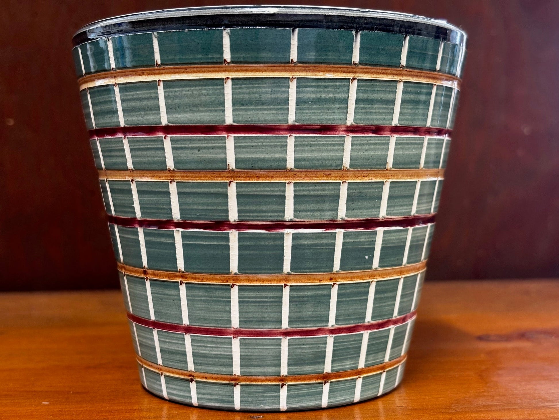 Crown Lynn Vase by Daniel Steenstra Crown Lynn