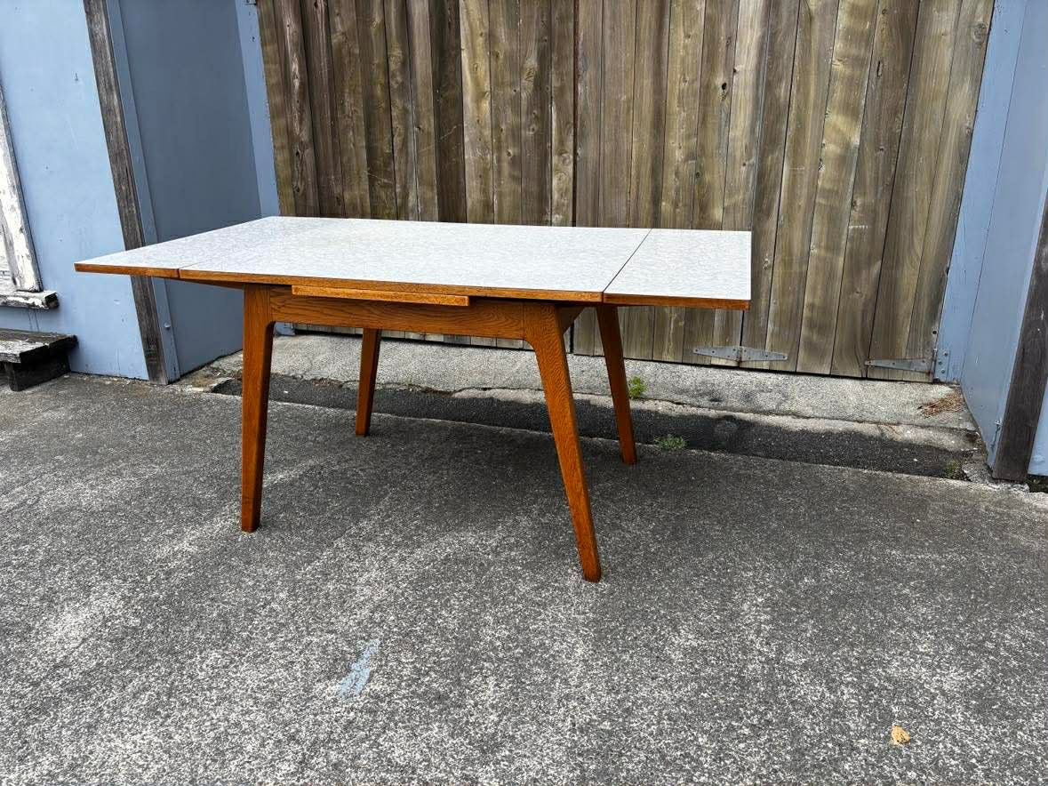 Extendable Oak Dining Table 1950’s Oak Dining Table