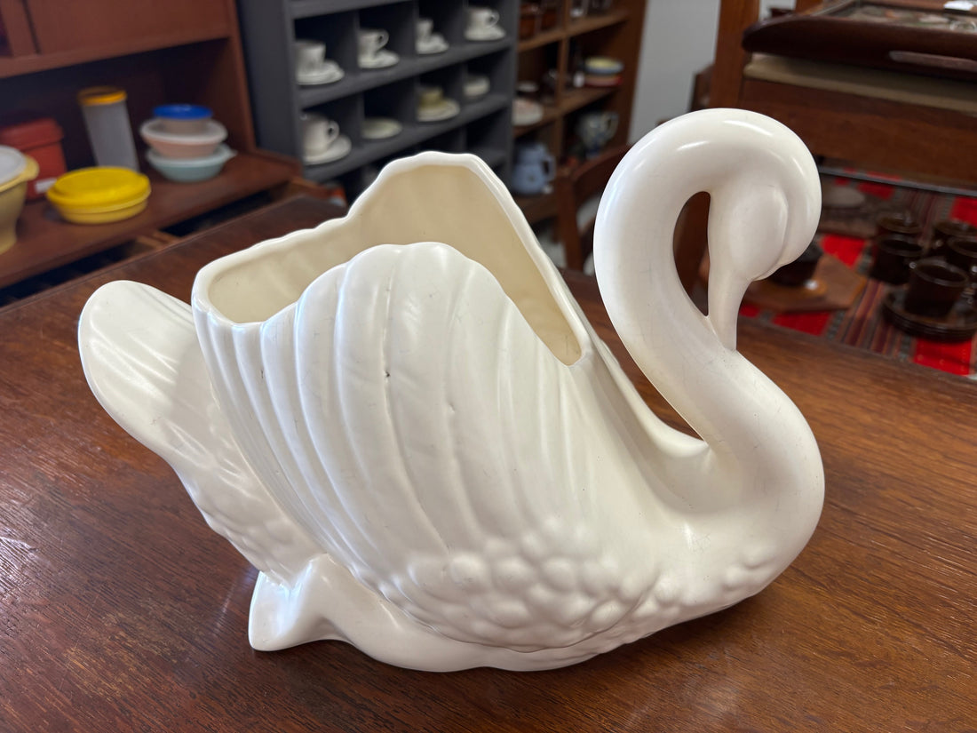 Crown Lynn Large White Swan