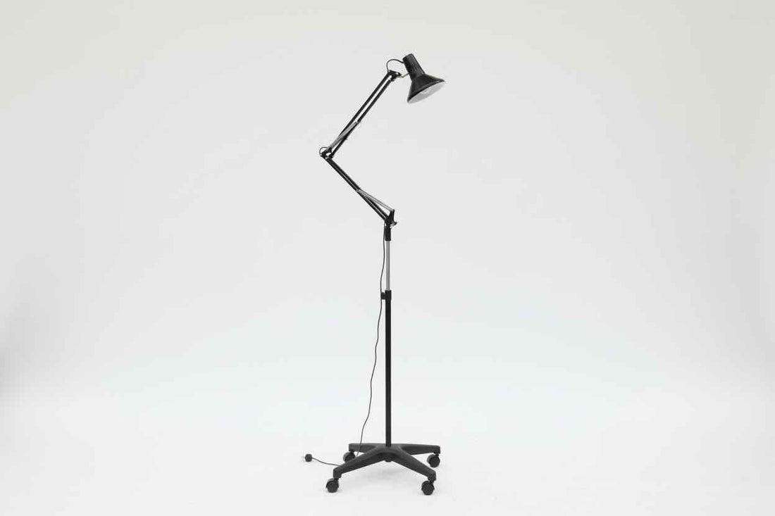 SuperluxBlack floor lamp with adjustable arm 