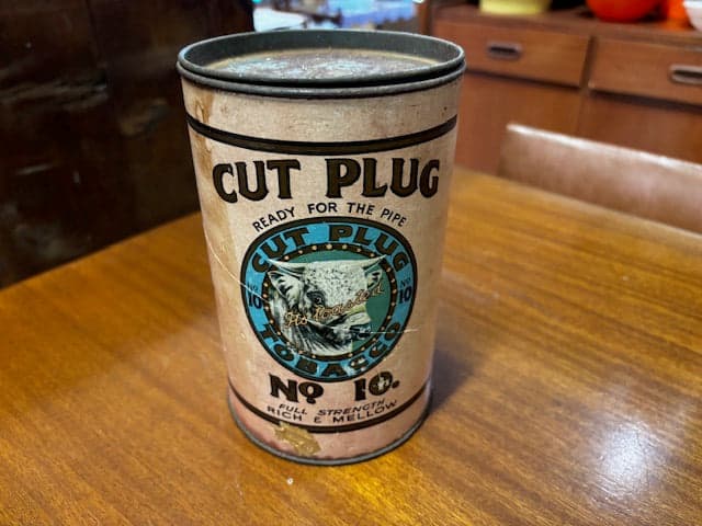 Antique Collectible Tins - Industry VintagePeach