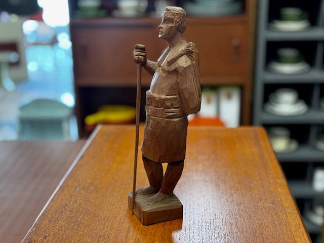 Carved Wooden Samoan Tulafale or Orator Model with Flyswitch - Industry Vintage