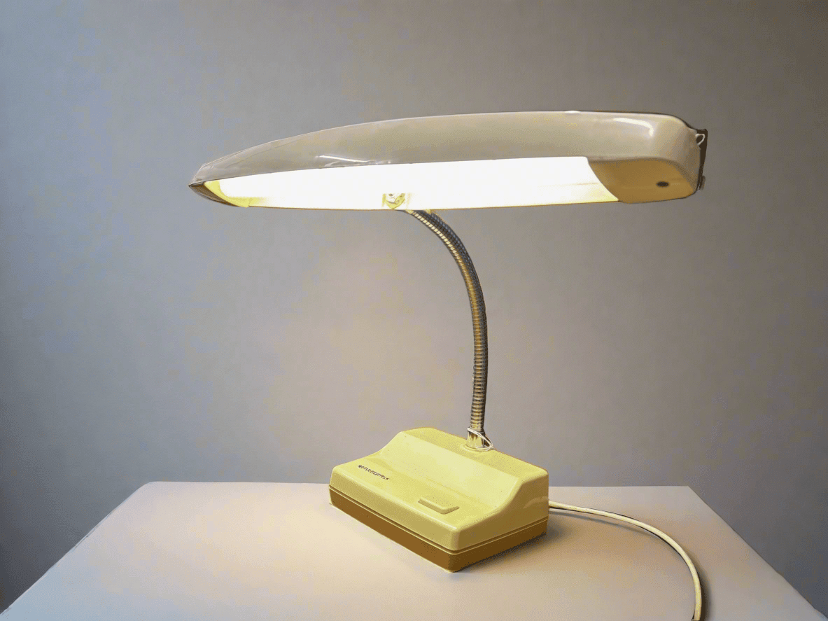 Hanimex Vintage Snake Neck Fluorescent Desk Lamp - Industry Vintage