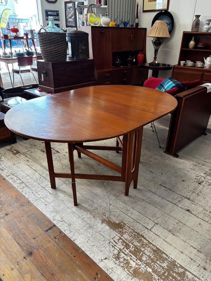 McIntosh Midcentury Drop Leaf Table - Industry Vintage