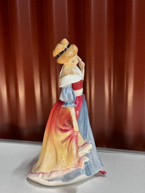 Royal Doulton HN3316 “Amy” Figure of the Year by Peter Gee 1991 LTD. ED. - Industry Vintage
