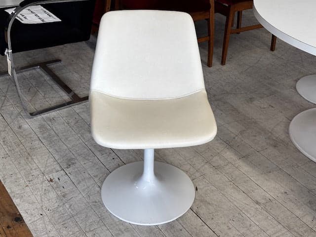 Sebel Vintage Round Dining Table and Swivel Chairs - Industry Vintage