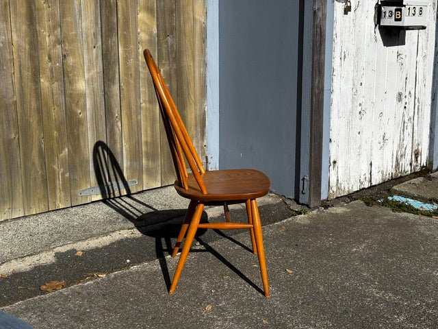 Vintage Ercol Light Elm Oval Drop Leaf Dining Table and 4 Quaker Chairs - Industry Vintage
