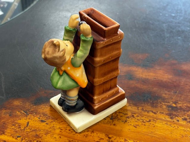 Vintage "Little Thrifty" Porcelain Coin Bank by Goebel - Industry Vintage