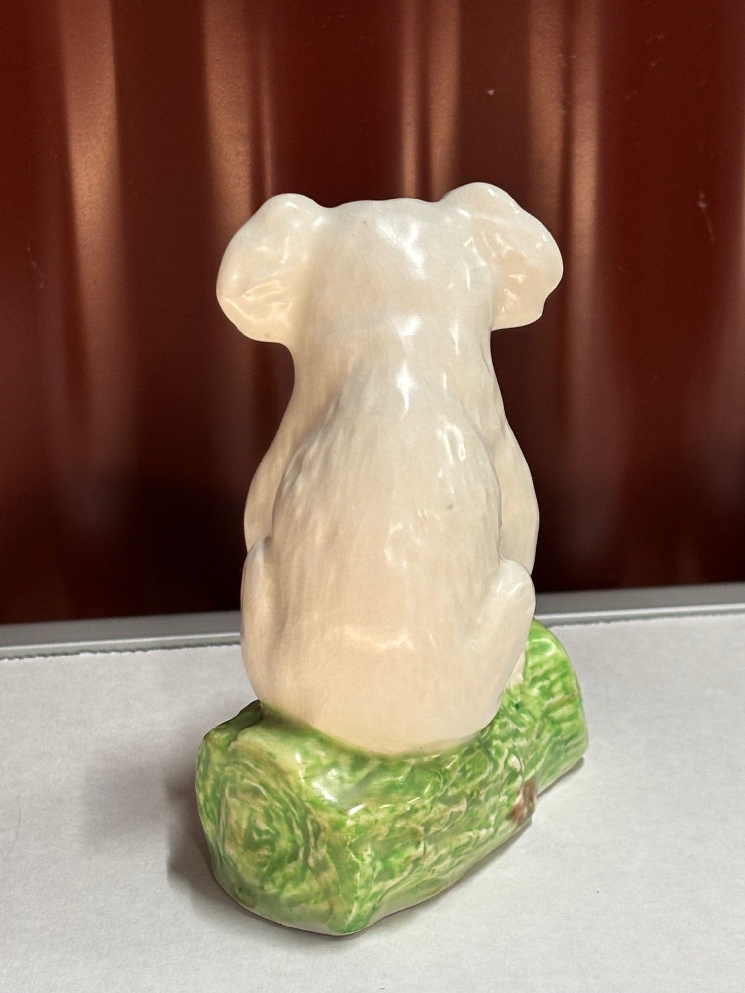 Vintage SylvaC White Koala 1390 - Industry Vintage