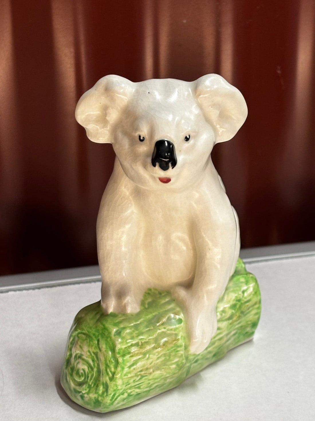 Vintage SylvaC White Koala 1390 - Industry Vintage